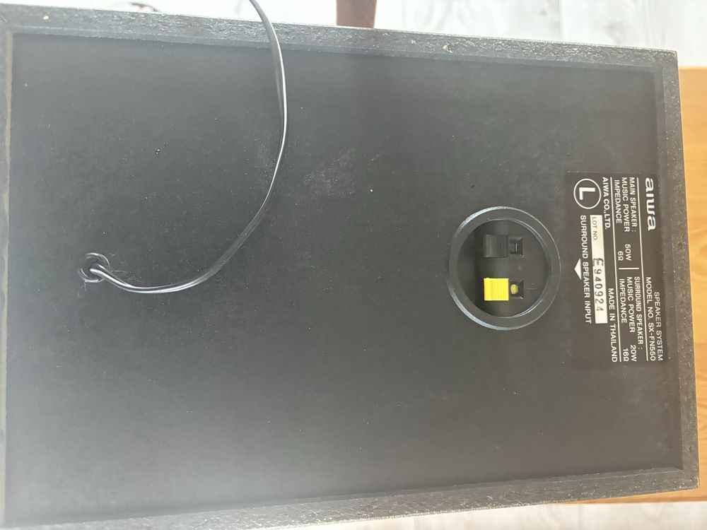 Głosnik Aiwa sx FN550 lewy