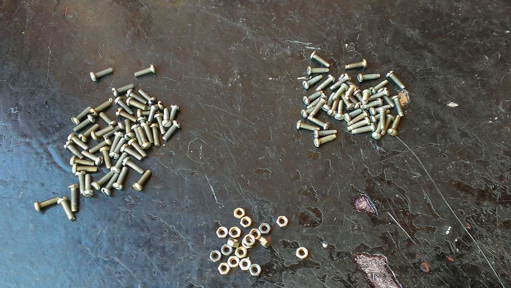 Микрокрепеж винт,гайка М1.6,М2,М2.5,М3-сталь