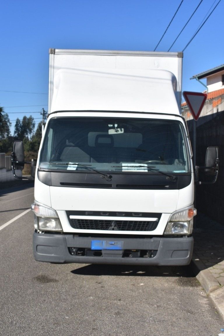 Vende-se Mitsubishi Canter Fuso