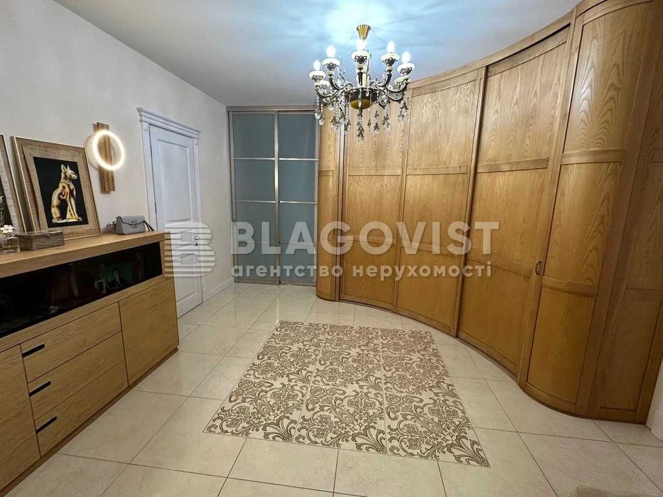 Ворзель Продажа домоволодіння з дорогим якісним ремонтом!