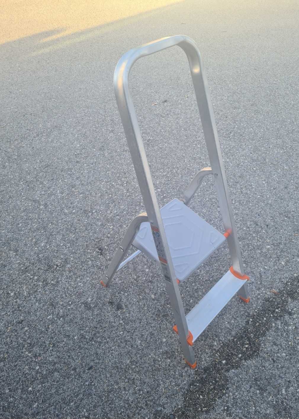escadote 2 degraus steptrek moderate