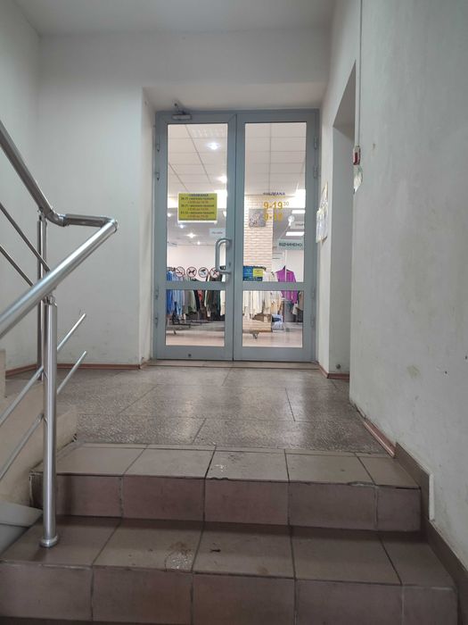 Оренда приміщення 309 м2 / 1 поверх / м. Олексіївська 20 м