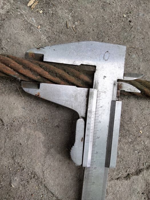 Сталевий трос, канат, буксирувальний.