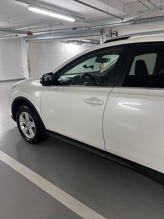 Продам автівку TOYOTA RAV 4