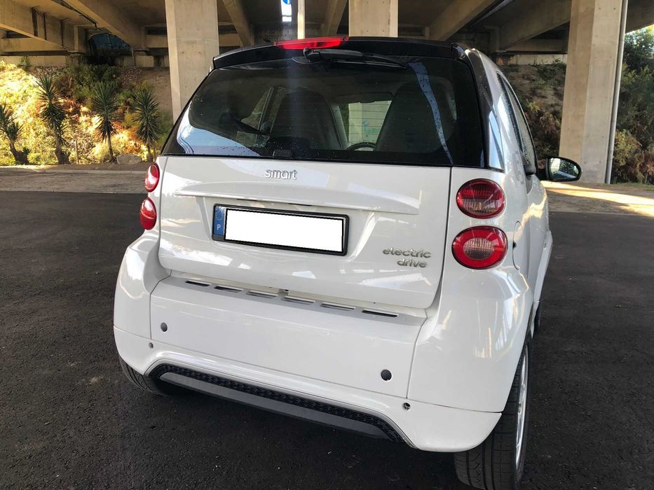 Smart fortwo 100% eletrico 2016