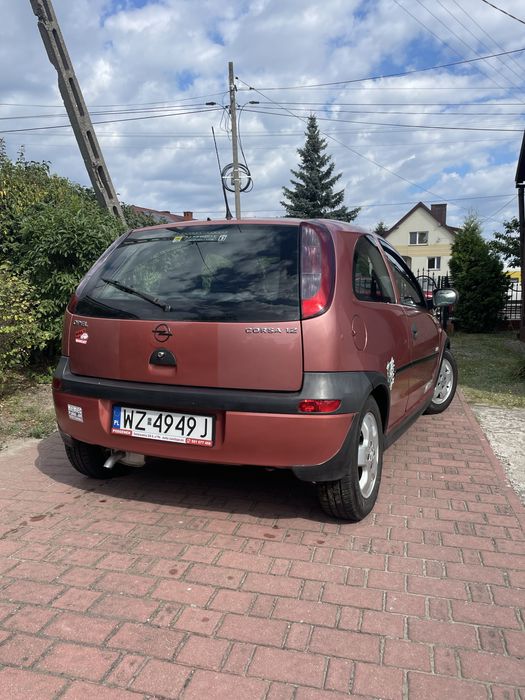 Opel Corsa 1.2 55kW Hatchback 2001 rok