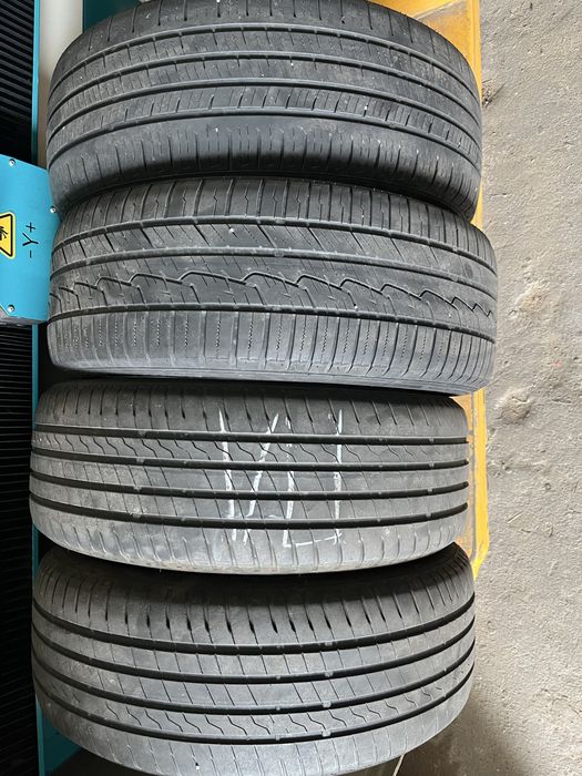 Продам шины 215/55/18 лето