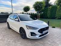 Ford Focus Lift ST-line diesel kombi 2022 rok