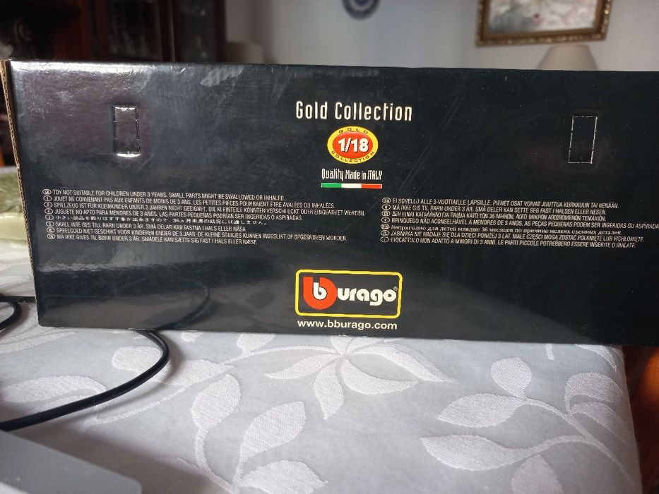 Gold collection BBURAGO: Dodge Viper (GTS COUPE) 1/18