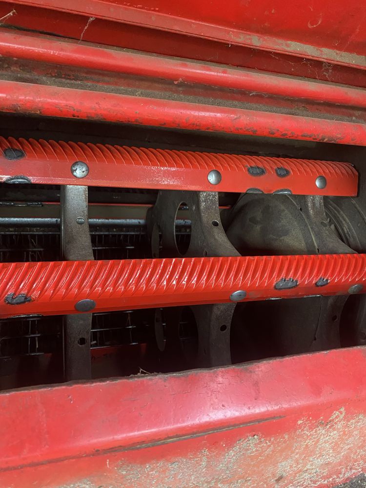 Комбайн Massey Ferguson 307