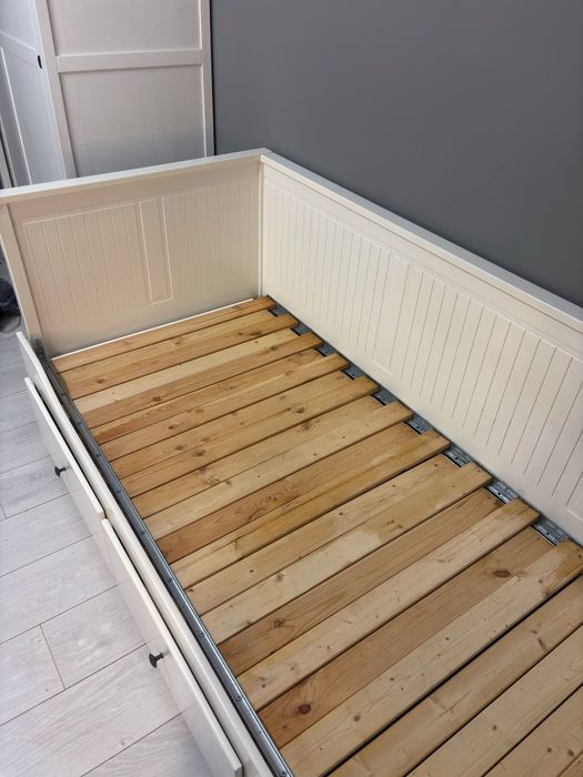 Łóżko Hemnes IKEA