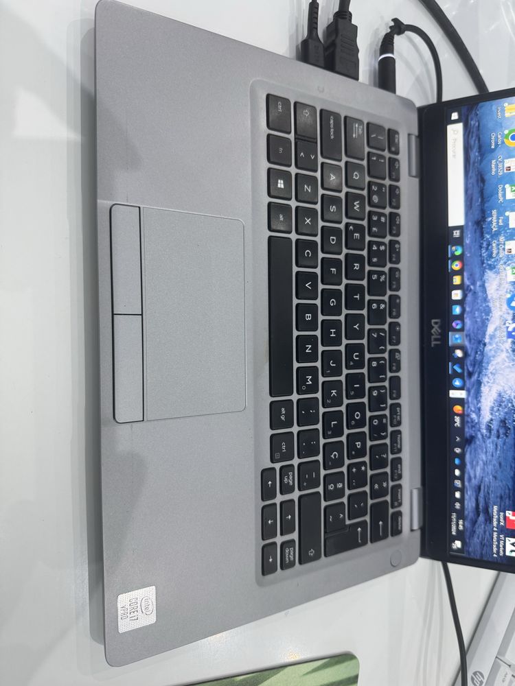Dell 5410 i7 10610u
