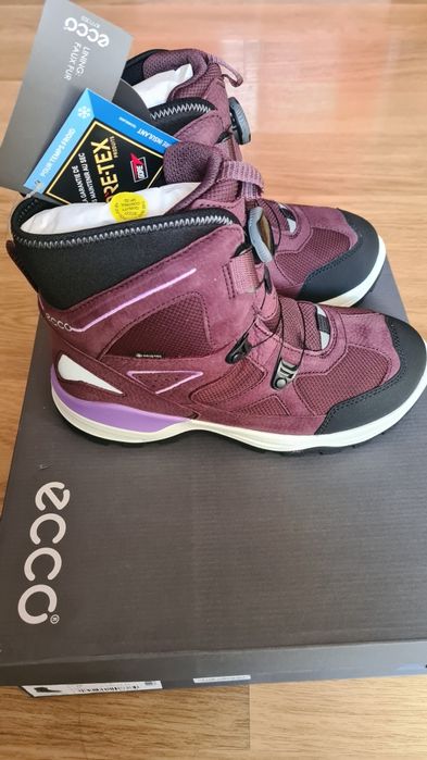 Новые зимние ботинки ecco snow mountain  36,37р с застежкой boa 38,39p