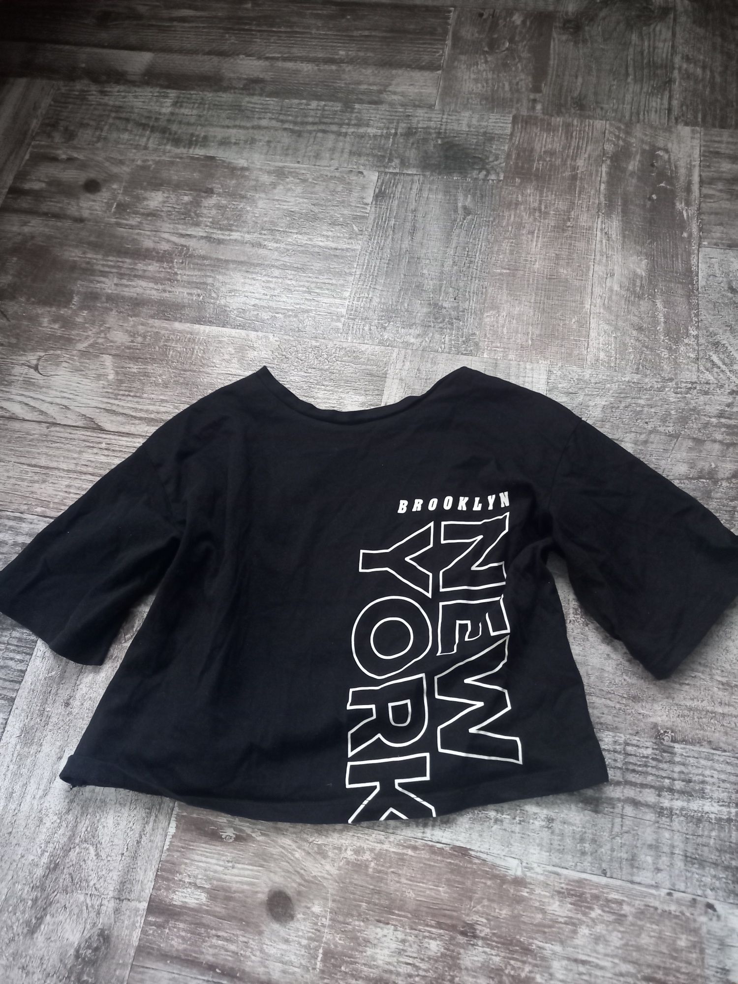 Czarny crop  top