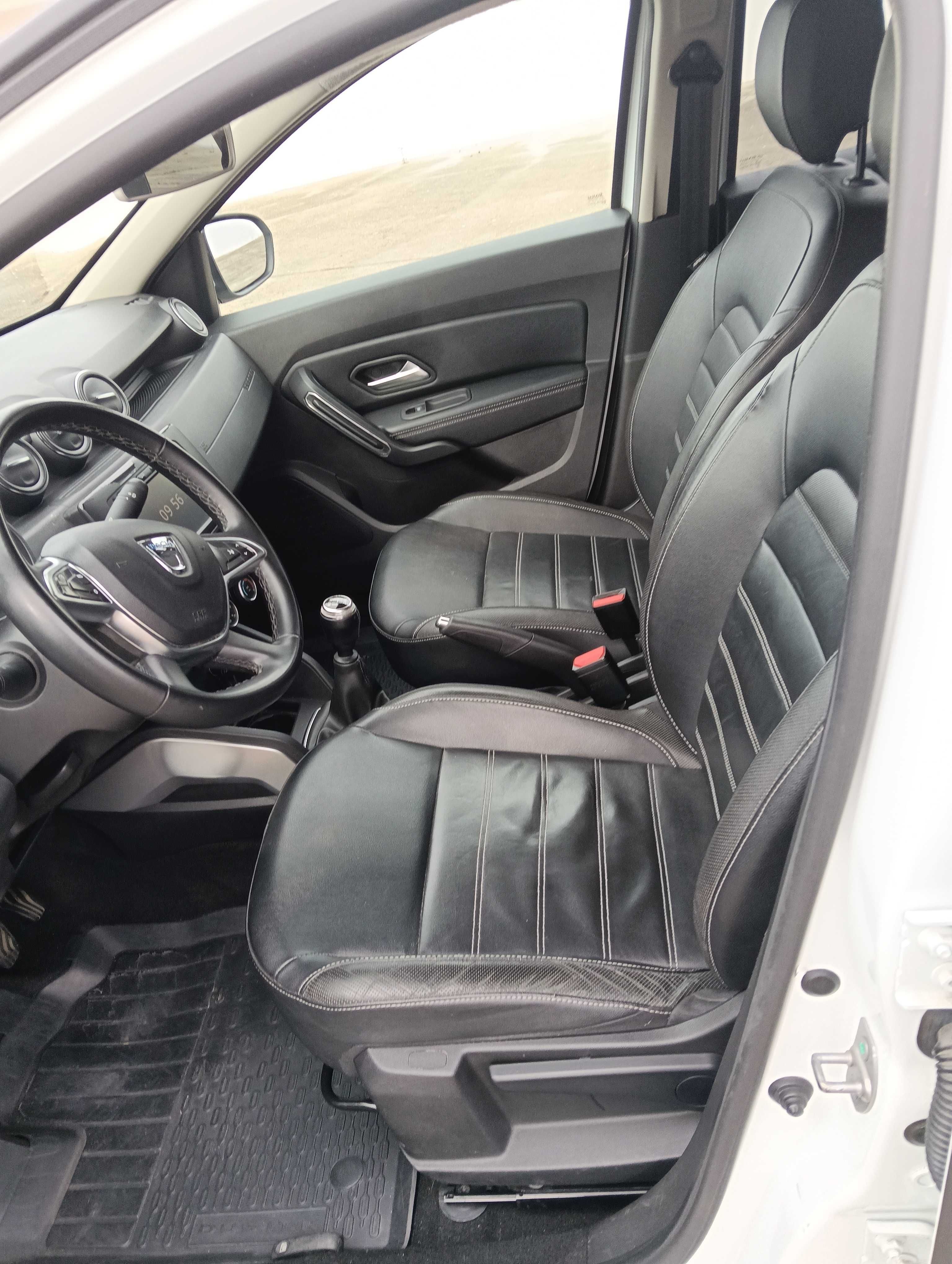 Dacia Duster , versão Prestigie Blue DCI 115,  4X2