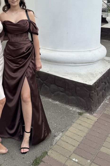 Сукня вечірня/випускна