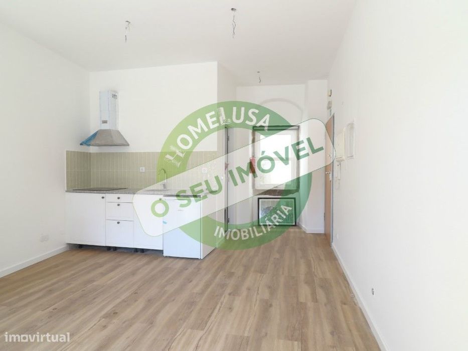 Escritório transformado em Estúdio no centro de Coimbra