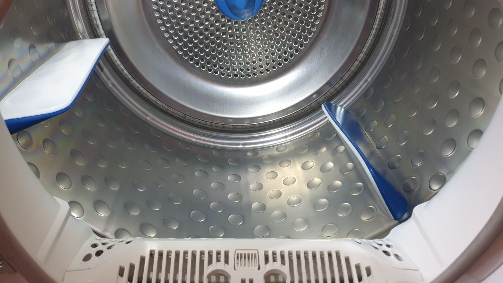 Suszarka Electrolux 9kg inwerter