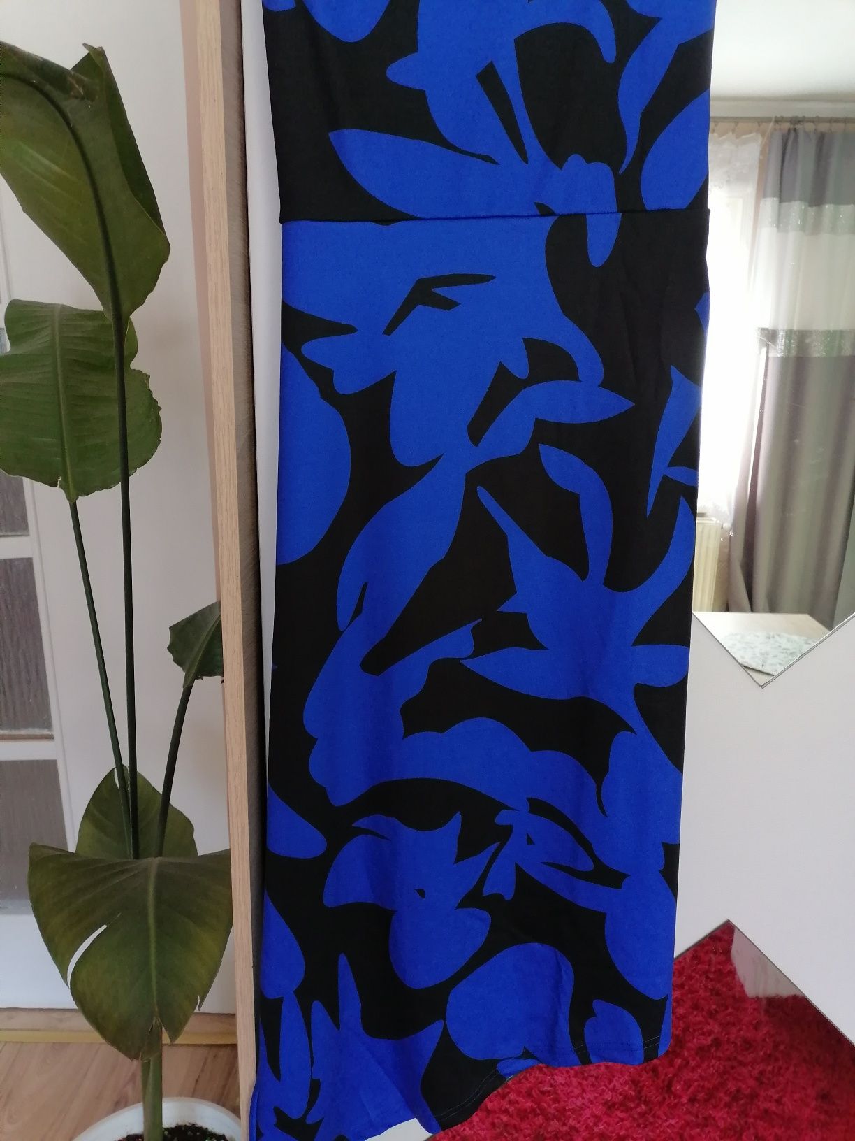 Elegancka sukienka asymetryczna wesele komunia S