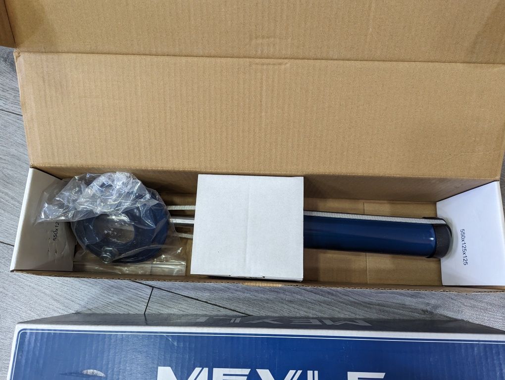 Пара передніх амортизаторів Meyle 126 625 0011 MSA0811