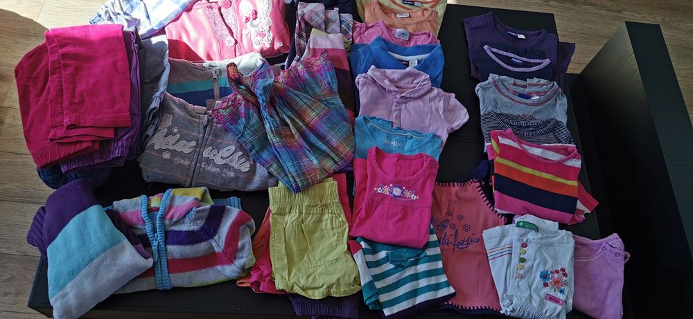 Ubrania dla dziewczynki rozmiar 98-104