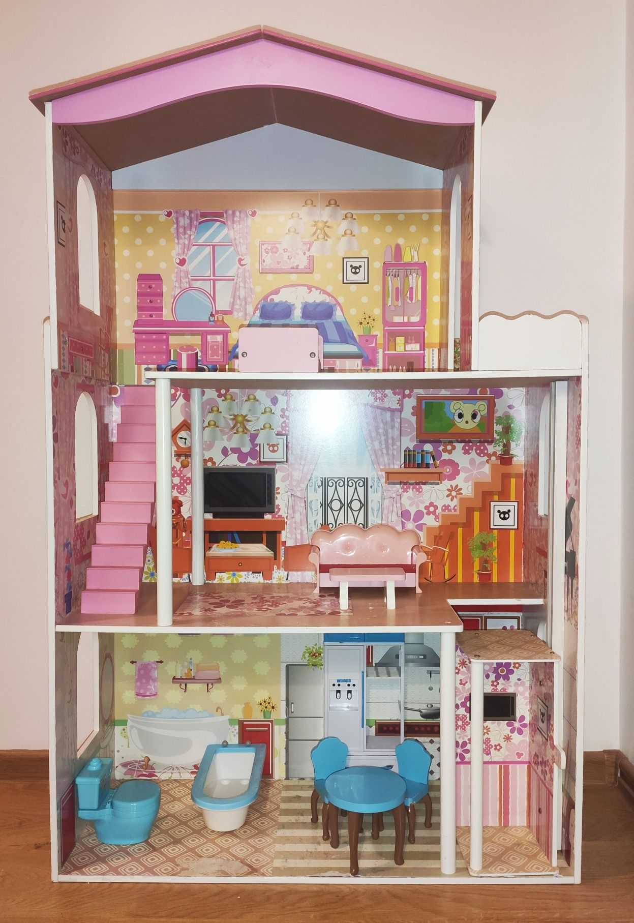 Domek dla lalek typu Barbie z winda i balkonem 3 piętra + meble