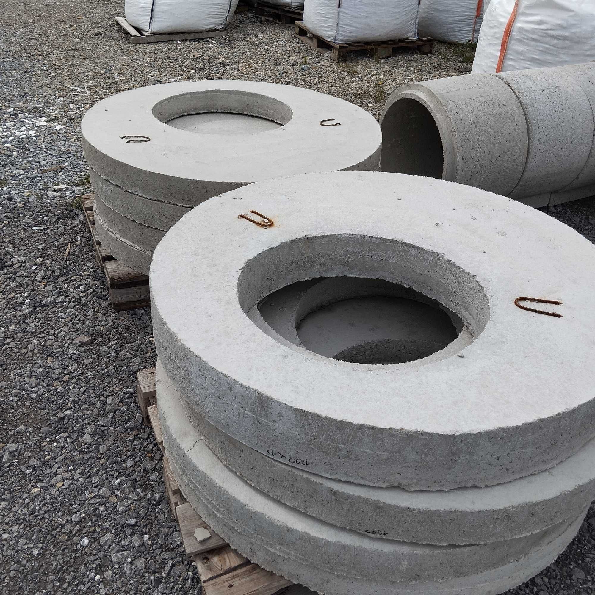 Wpusty Uliczne kręgi betonowe rury rura betonowa studnia szambo krąg