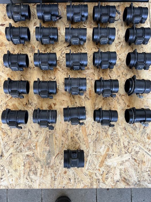 Розходомір повітря расходомер воздуха Renault Megane Scenic Fluence