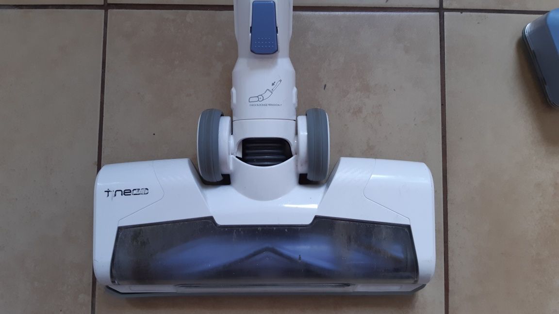 Turbo szczotka  + 2 akumulatory odkurzacza TINECO