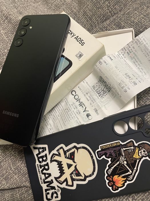 Samsung A05s 4/128 + додаткове захисне скло