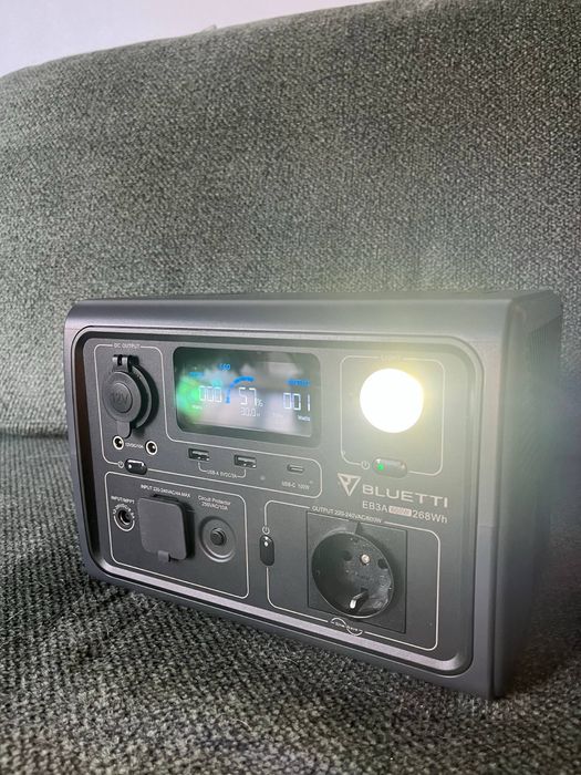 Зарядна станція Bluetti EB3A