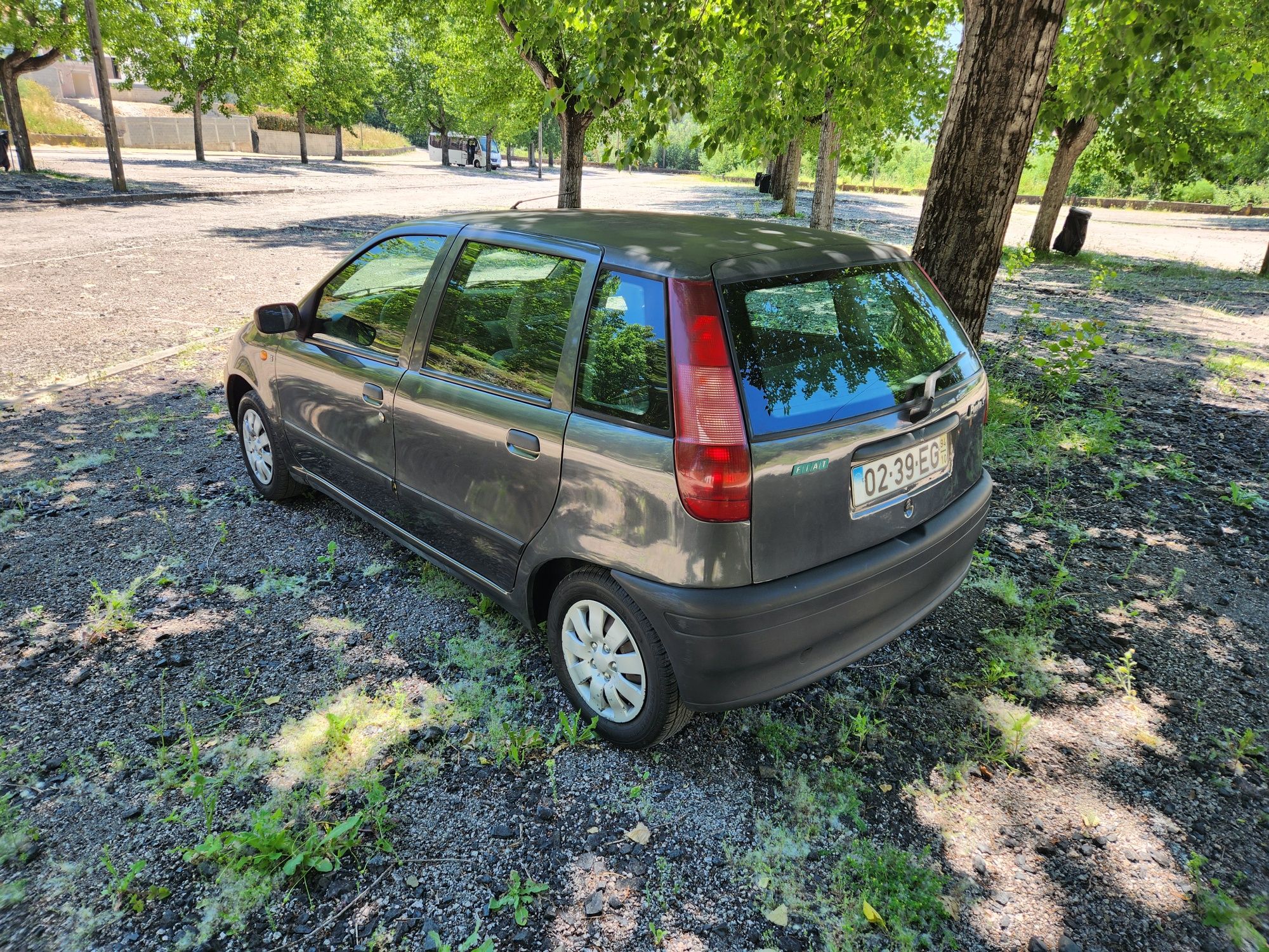 Fiat Punto 1.1 ipo em dia bateria nova