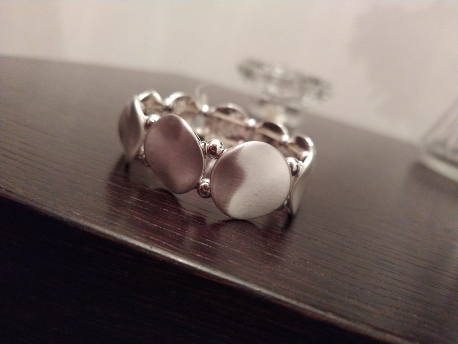 Pulseira prateada, elegante e original - Parfois - Nova!