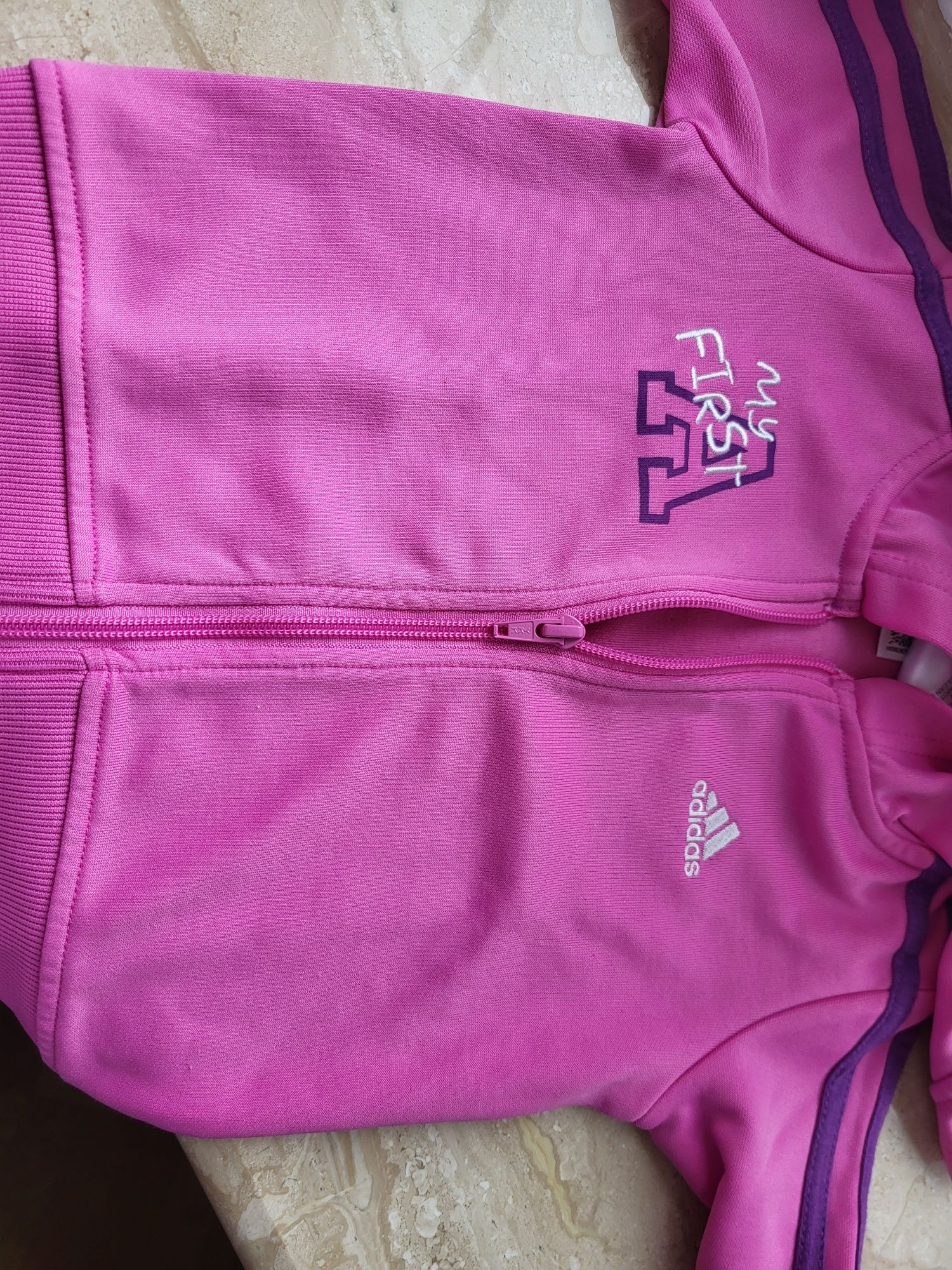 Dres dziewczęcy Adidas r.86