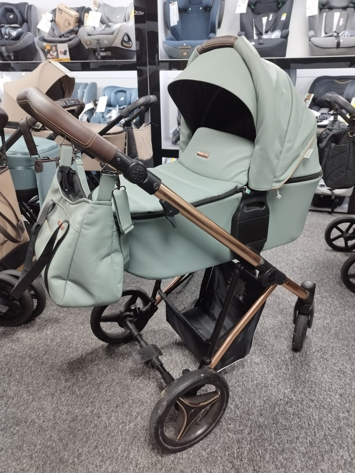 Bebetto Flavio Premium Class wózek 2w1 lub wózek 3w1
