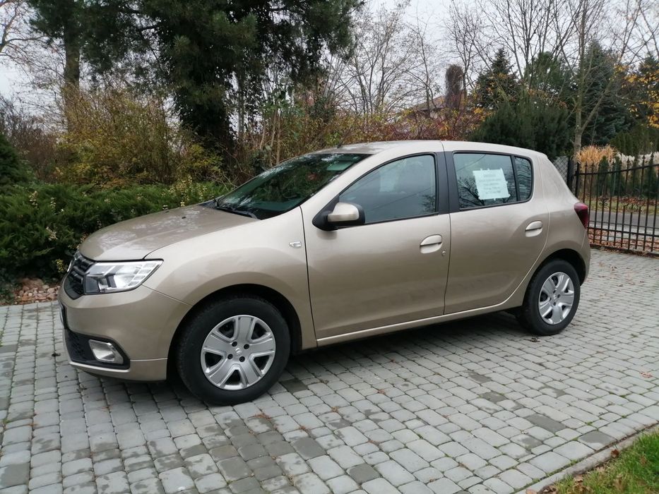 Dacia Sandero Pierwszy właściciel, samochód z salonu bezwypadkowy, niski przebieg,