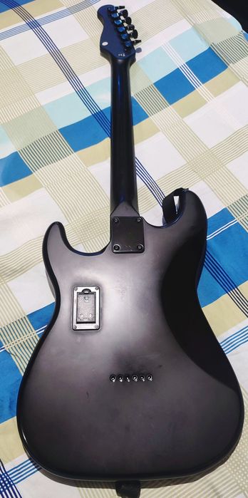 Электрогитара, Harley Benton st 20 hh active