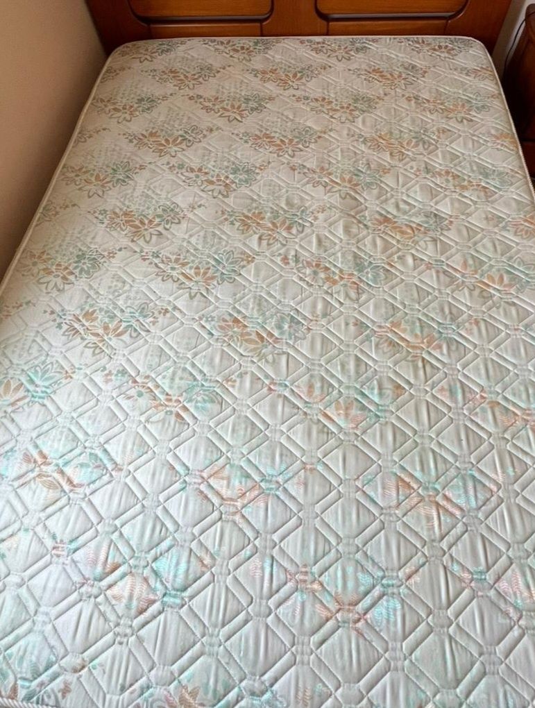 Colchão cama casal
