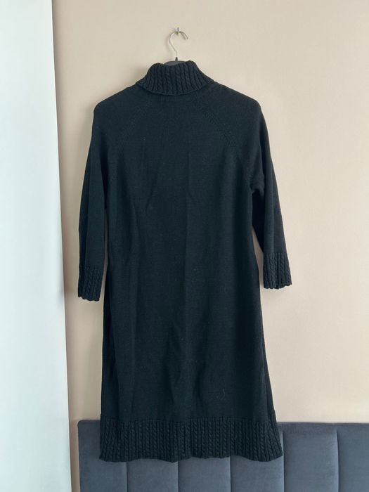 Calvin Klein czarna sukienka z golfem Wełna 40 L jesienna zimowa