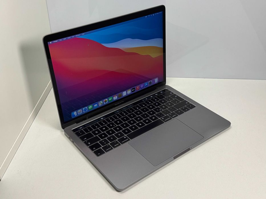 MacBook Pro 13 2016 Touchbar i5 90% kondycji 8GB RAM 256 SSD Gwarancja