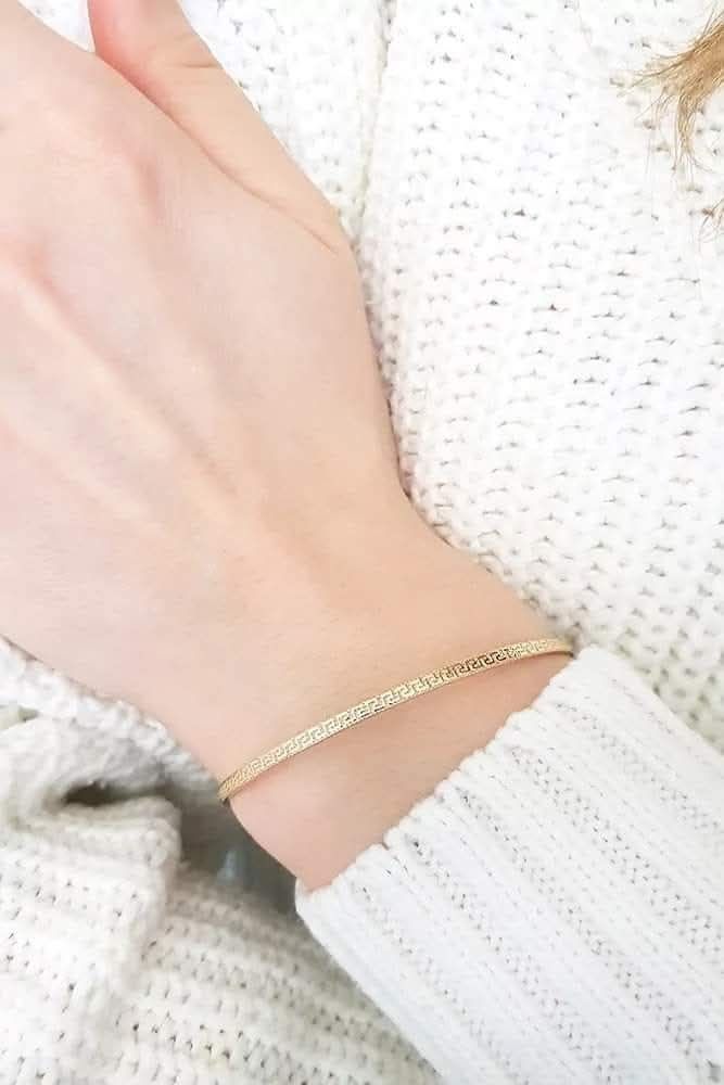 Bransoletka złota diamentowana. Bangle. Wzór grecki