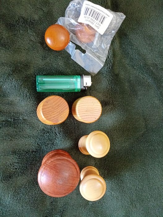 7 Puxadores madeira Novos e como novos