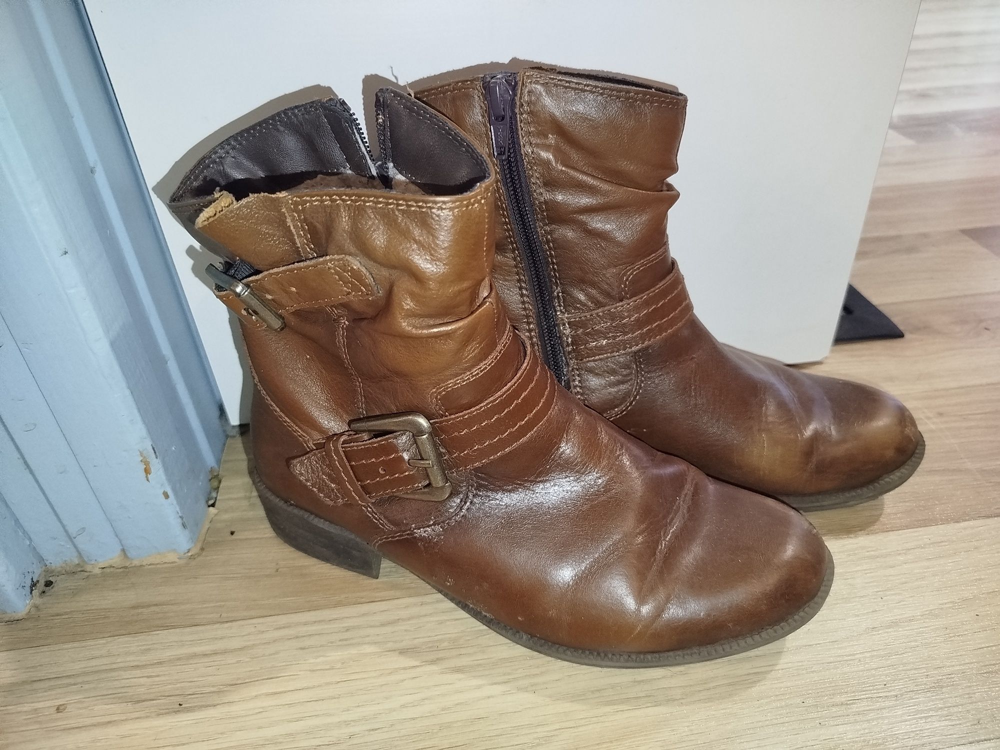 Buty z futerkiem