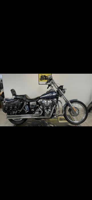 Harley-Davidson Dyna Wide Glide limitowana wejścia na stulecie 2003 za