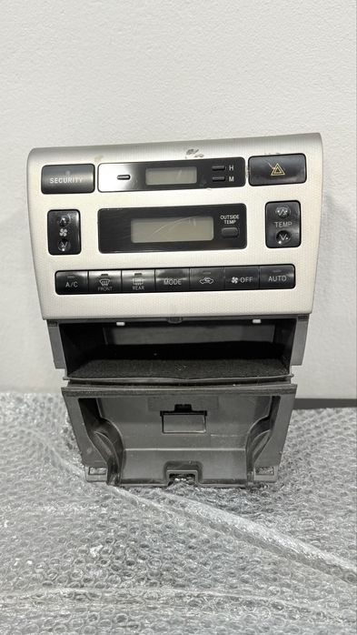 Comando de sofagem e consola central Toyota corola e12u ano 2002