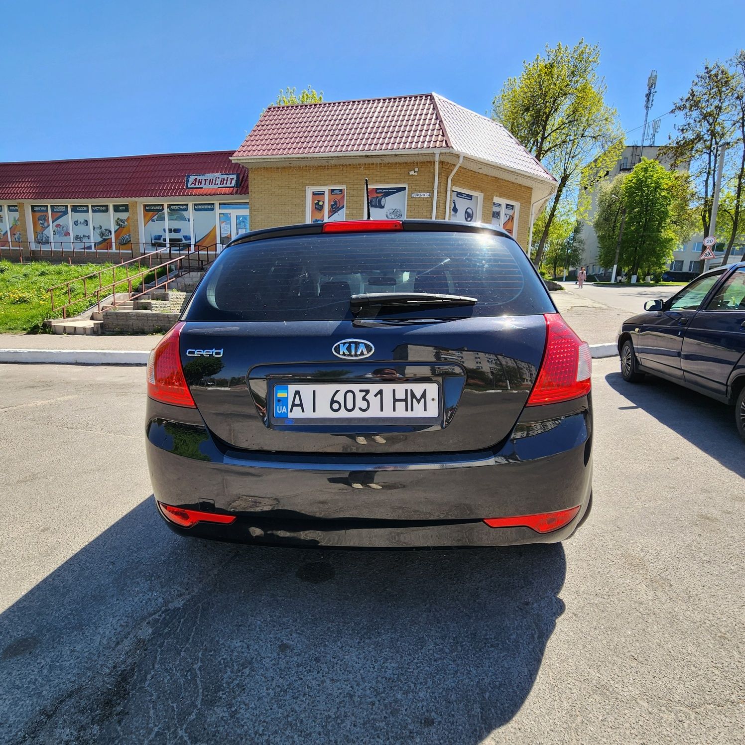 Kia ceed 1.4 хетчбек 2010 рік