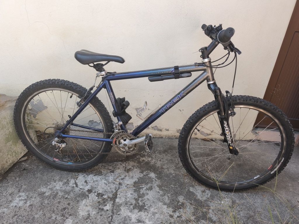 Bicicleta trek 6500 aro 22 usada