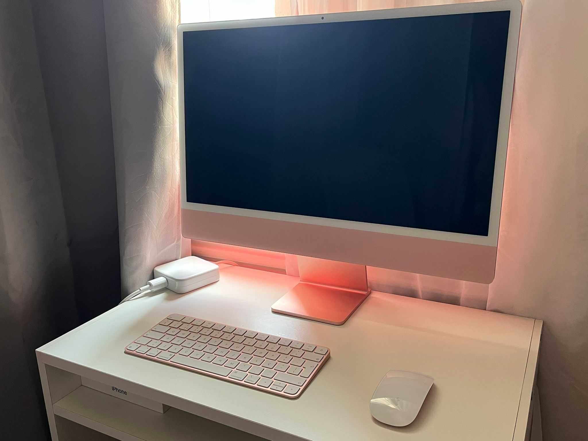 Apple iMac 24'' | 2021 | M1 | 256GB SSD | Cor Rosa, GARANTIA