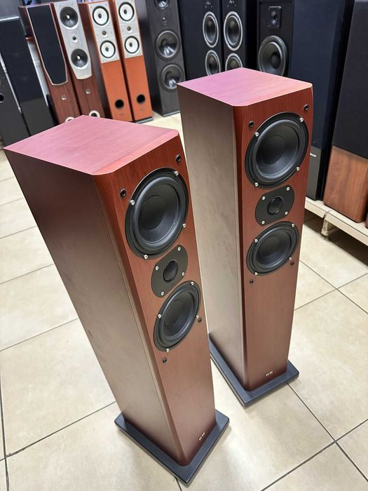 Kolumny podłogowe Elac FS 57
