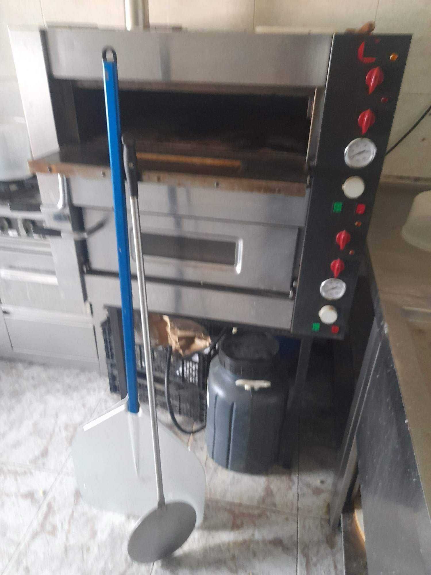 Forno Pizza e pão em muito bom estado